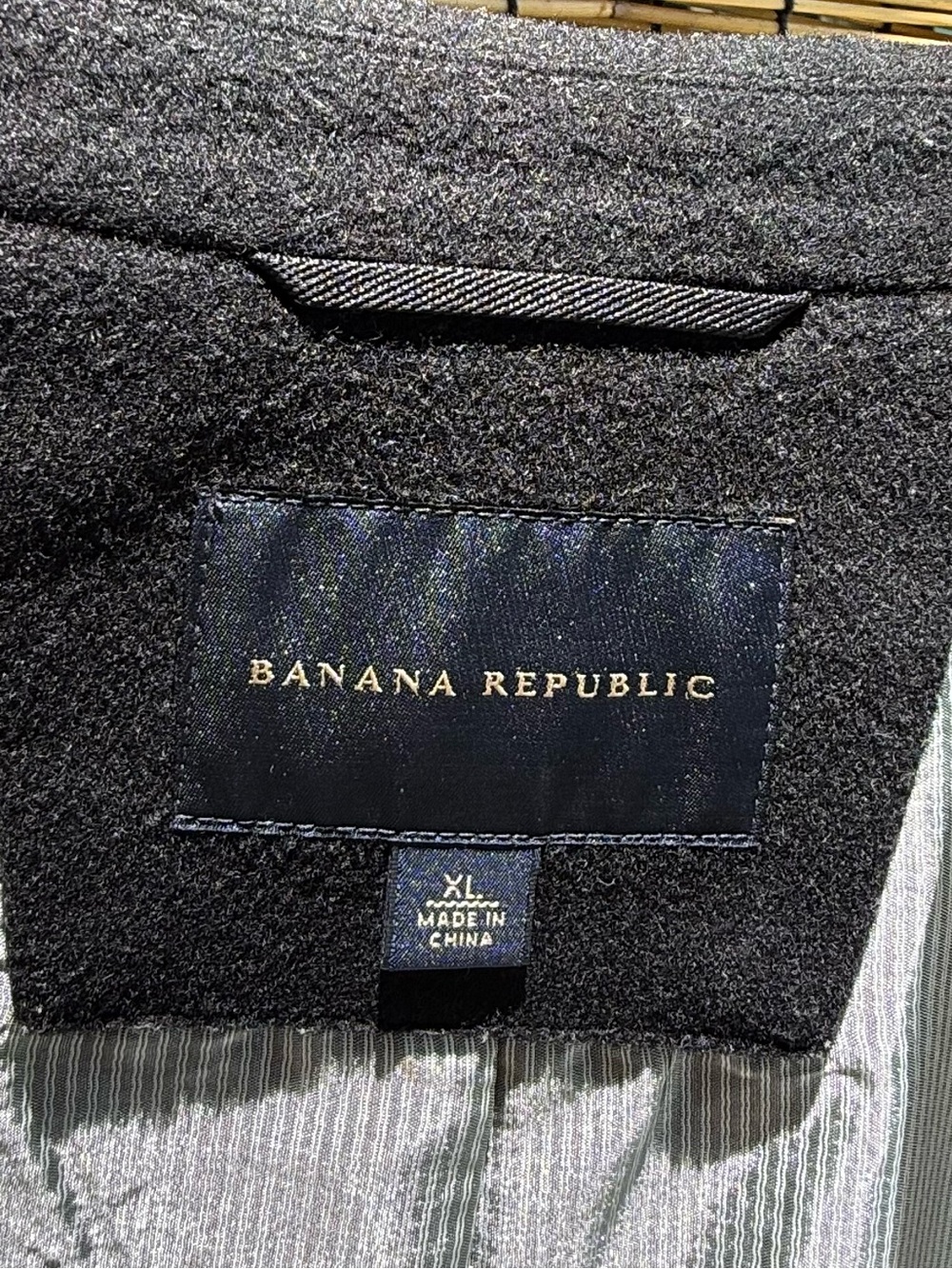 Banana Republic Black Wool-Blend Coat with Lined Interior Sz XL - Picture 16 of 16